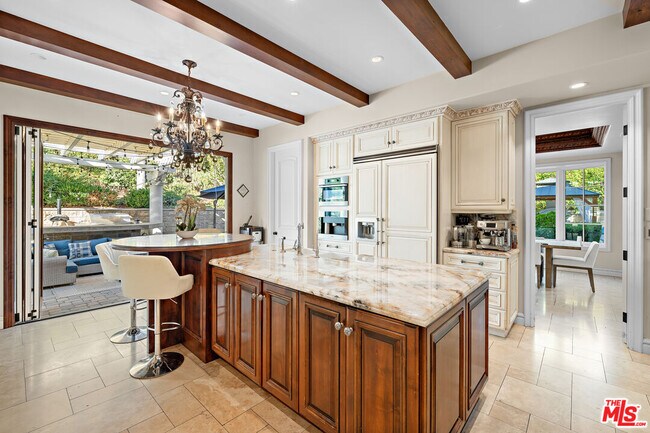 Foto del edificio - 2428 Oak Canyon Pl