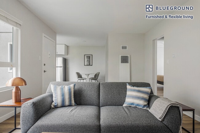 Building Photo - 20927 Amie Ave