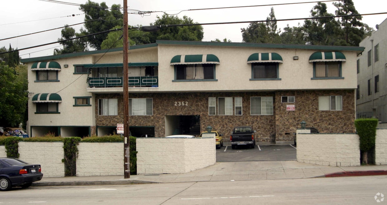 Building Photo - 2352 Glendale Blvd