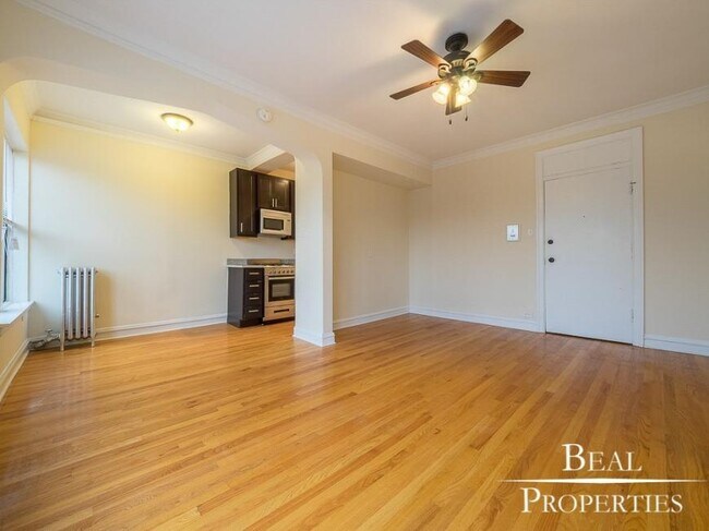 Building Photo - 0 bedroom in CHICAGO IL 60640