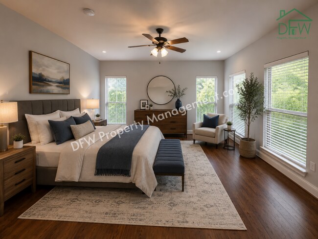 Foto del edificio - Luxury Renovated Townhome with Rooftop Skyline Views | Walk to Restaurants, Parks & More