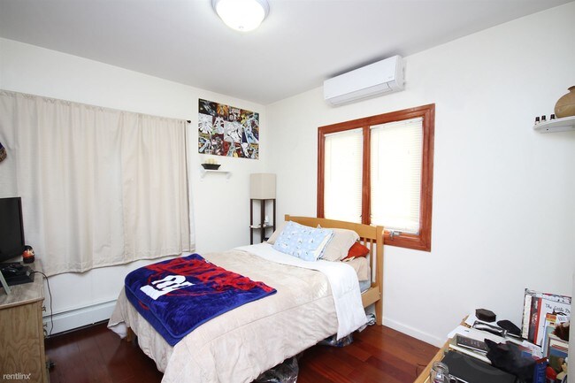 Foto del edificio - 2025 33rd St