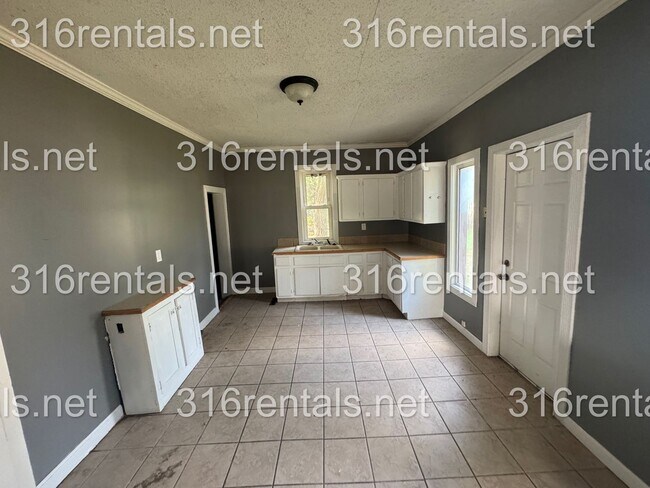 Foto del edificio - $795 - 2 bed 1 bath - Single Family Home