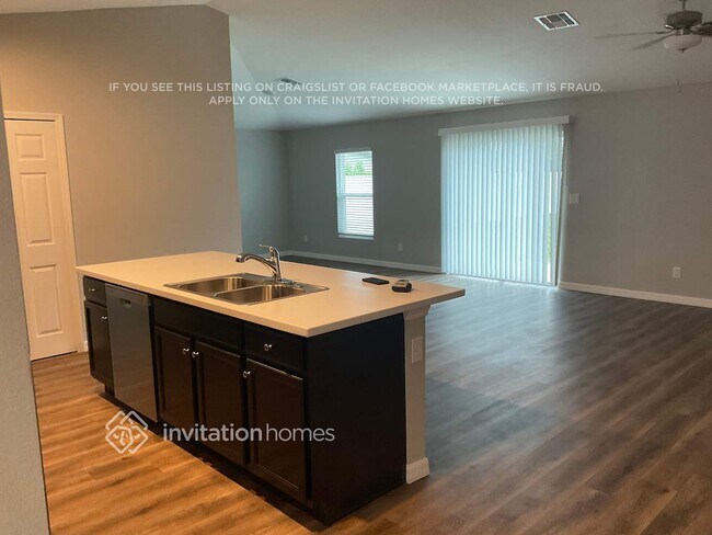 Foto del edificio - 214 SW 15th Pl