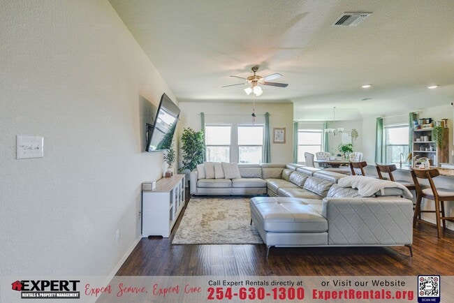 Foto del edificio - Charming 3-Bed, 2-Bath Gem in Killeen, TX