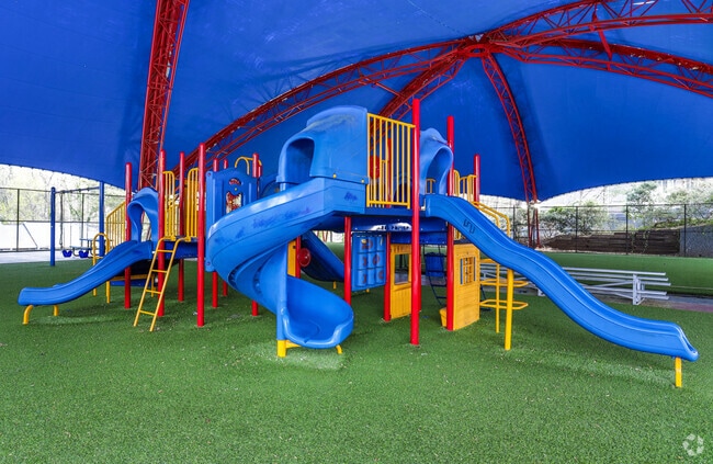 Playground - The Wynne