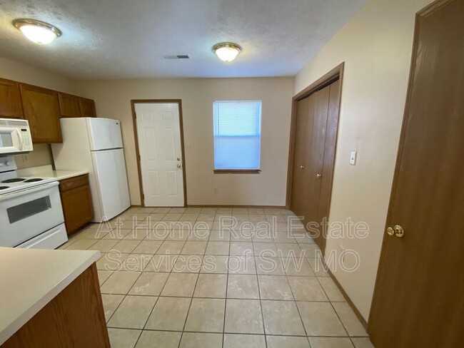 Foto del edificio - 3375 N 21st St