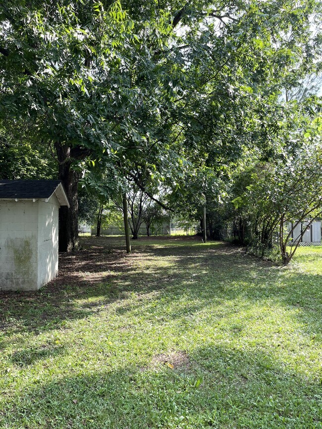 Foto del edificio - 708 3rd St