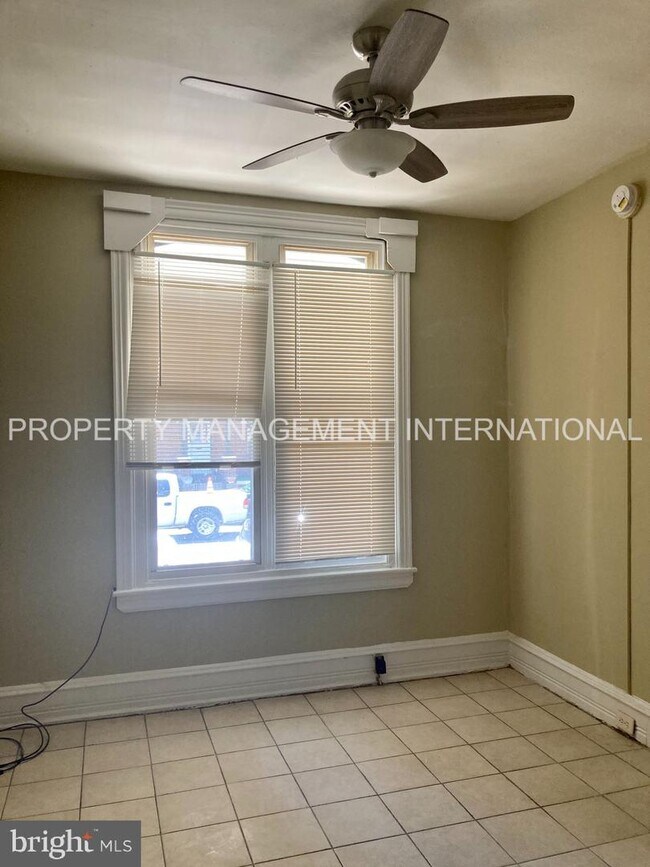 Foto del edificio - 3470 Frankford Ave