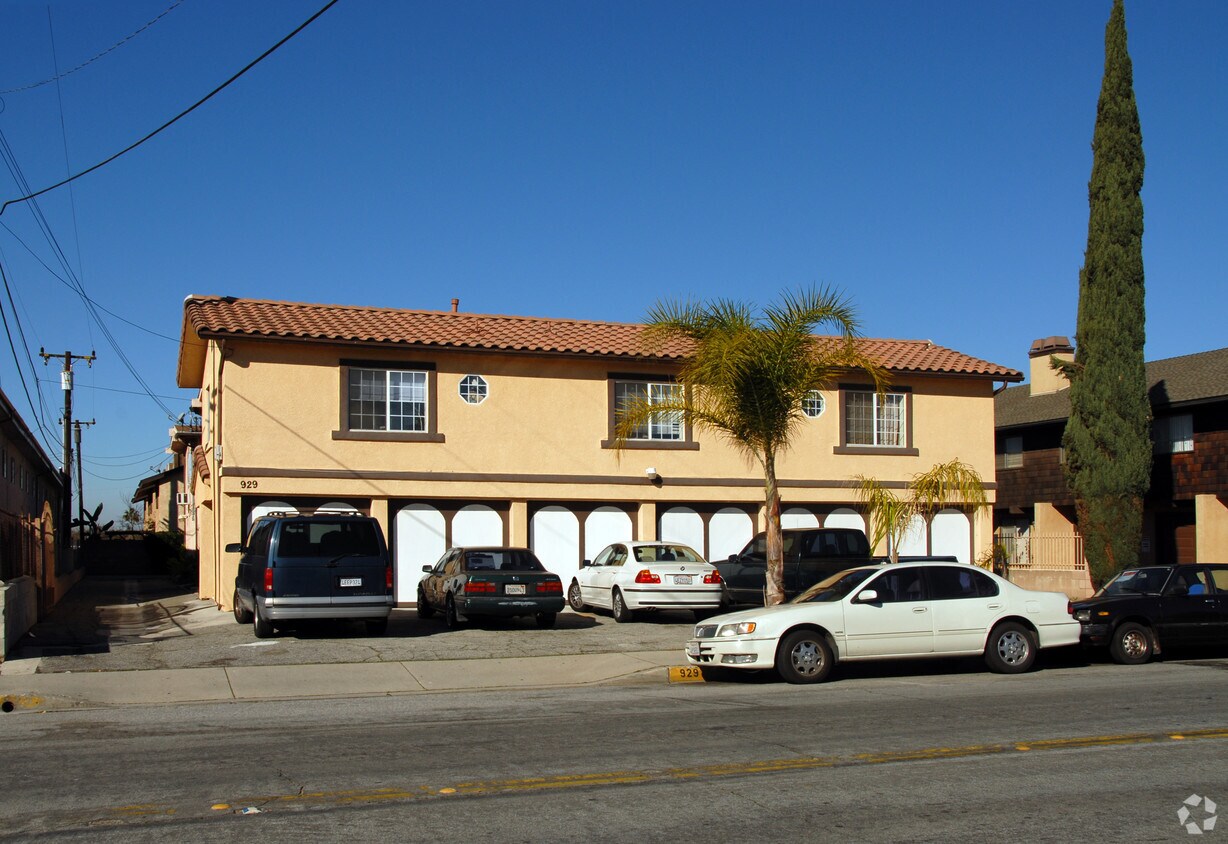 Building Photo - 929 Mt. Olive Dr
