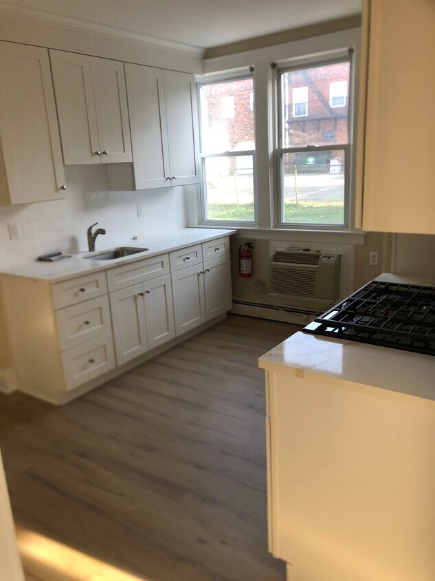 Foto principal - 28 2nd St
