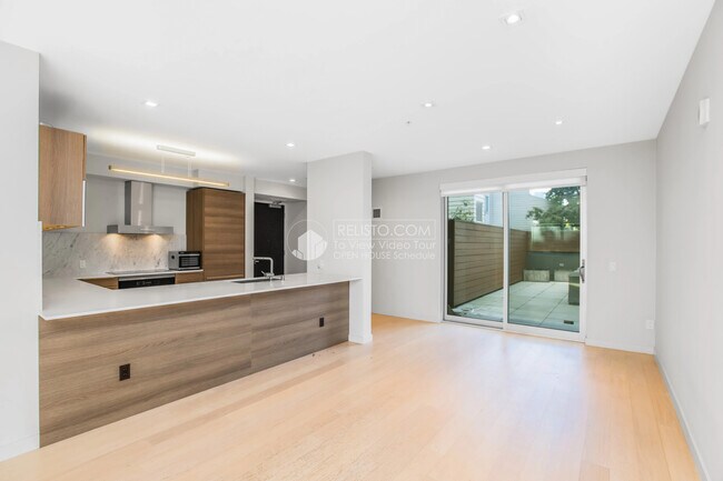 Foto del edificio - 3590 20th St