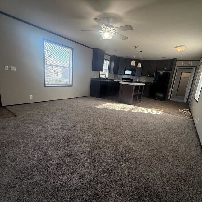 Foto del edificio - 10610 State Rte 762