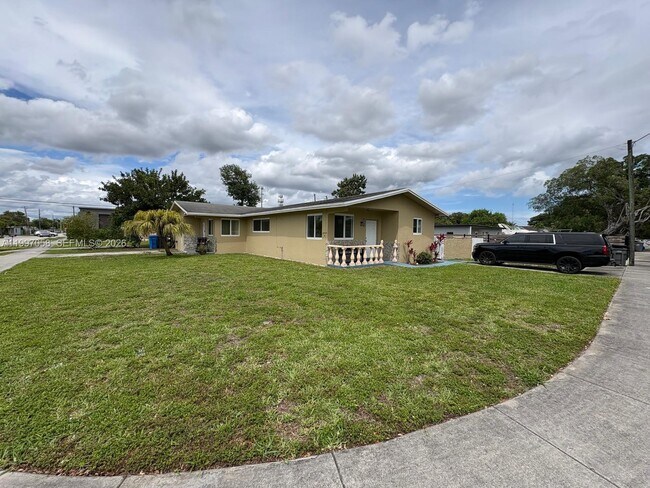 Foto del edificio - 2550 SW 58th Ave