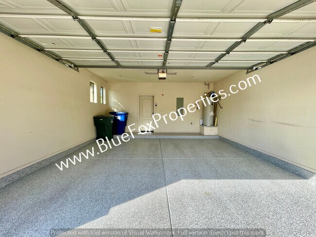 Foto del edificio - 2428 E Emerald Moon Dr