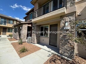 Building Photo - 839 Centerville St
