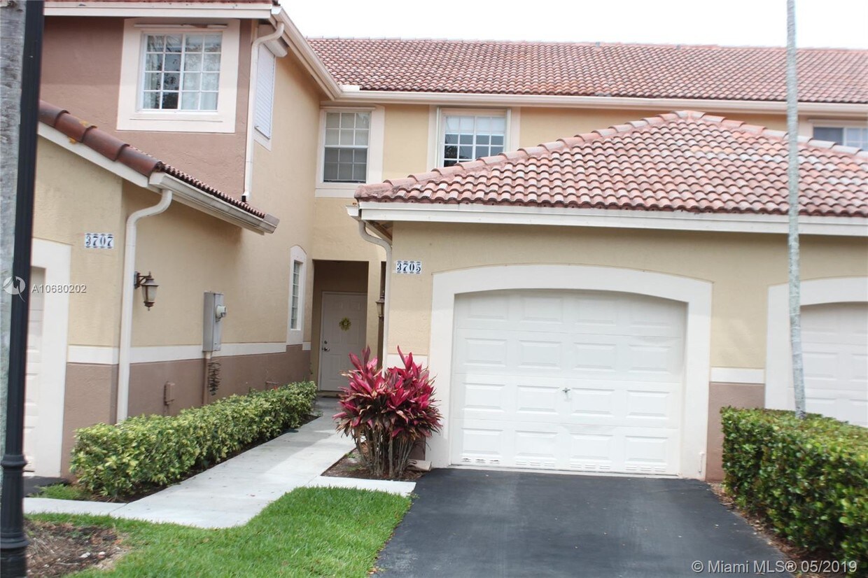 3705 San Simeon Cir, Weston, FL 33331 Townhouse for Rent in Weston
