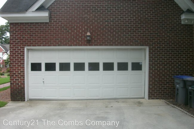 Building Photo - 100 Warrington Ct