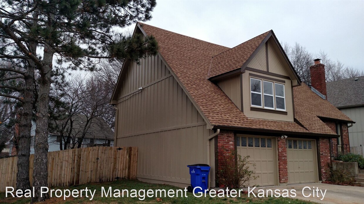 Primary Photo - 4 br, 3 bath House - 1900 E. Sheridan Brid...