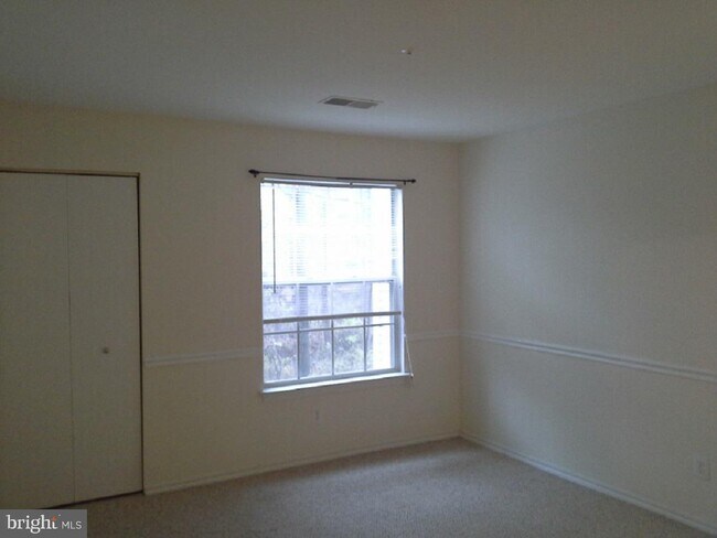Building Photo - 18510 Boysenberry Dr