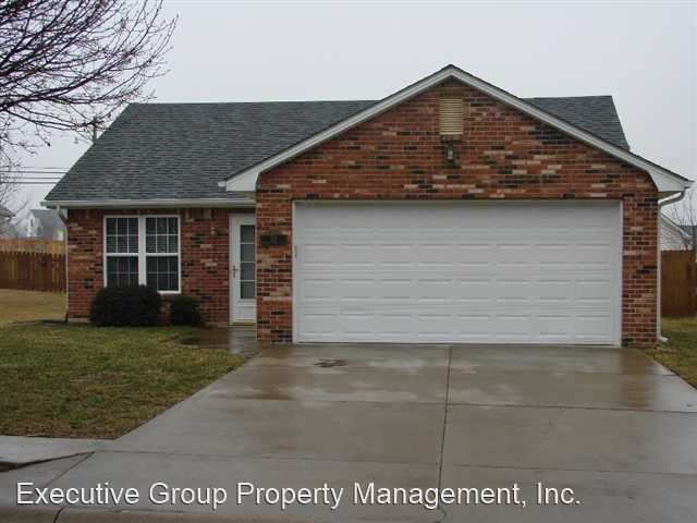 Foto principal - 2 br, 2 bath House - 113 CHEVY CHASE PLACE