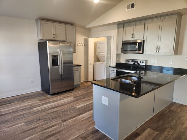 Foto del edificio - New Construction 3 Bed 2 Bath Rancher- Blackstone-Fort Pickett Area