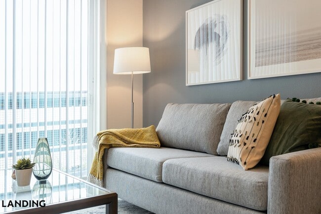 Building Photo - 7733 Burleson Rd