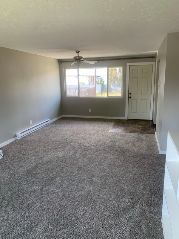 Building Photo - 610 Villard St