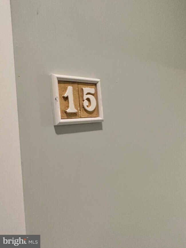 Foto del edificio - 2651 Buckius St