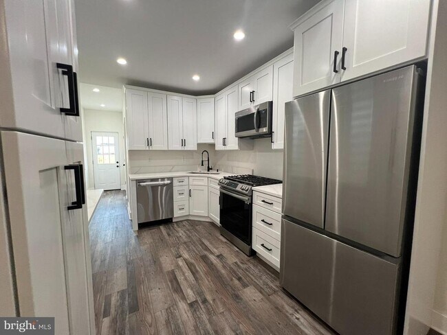 Foto del edificio - 3156 Almond St