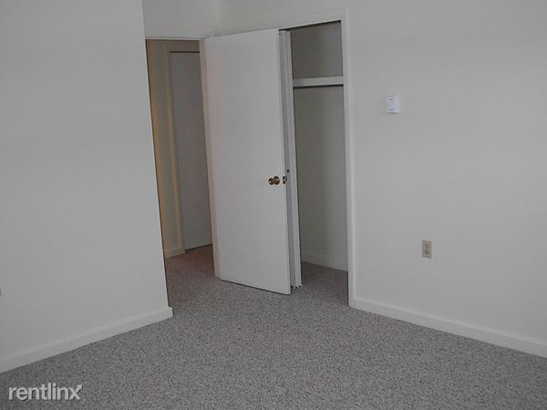 Building Photo - 21825 Heather Acres Dr