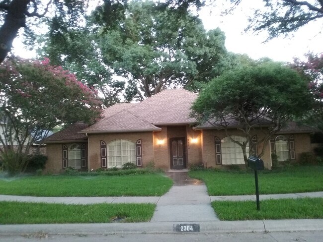 Foto del edificio - 2304 Canyon Valley Trl