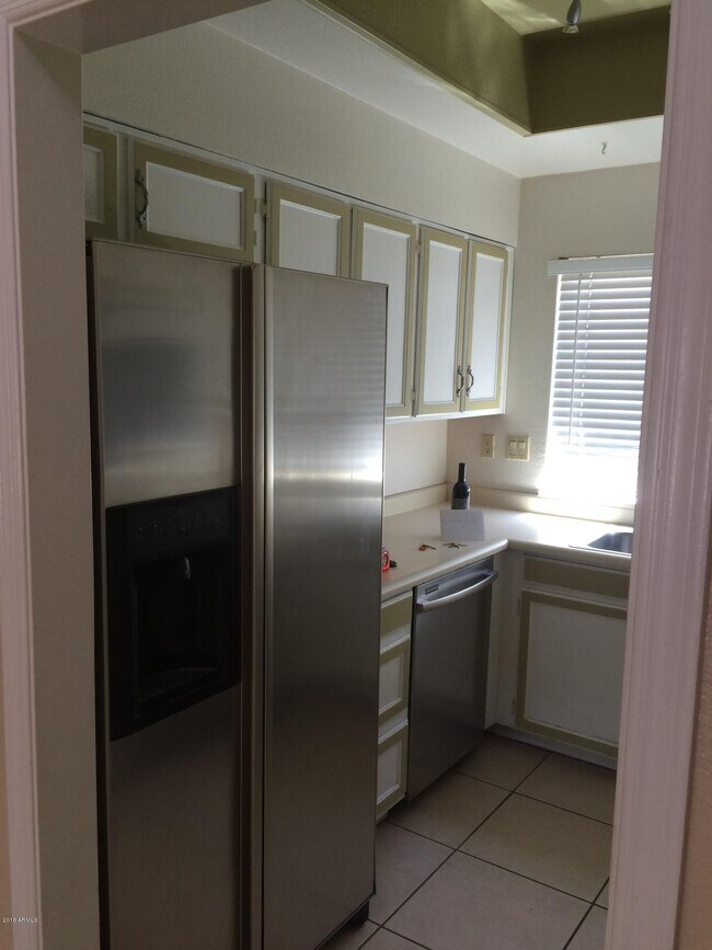 Foto del edificio - 304 E Bluebell Ln