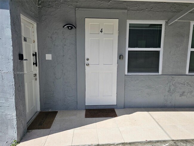 Foto del edificio - 1265 SW 4th St