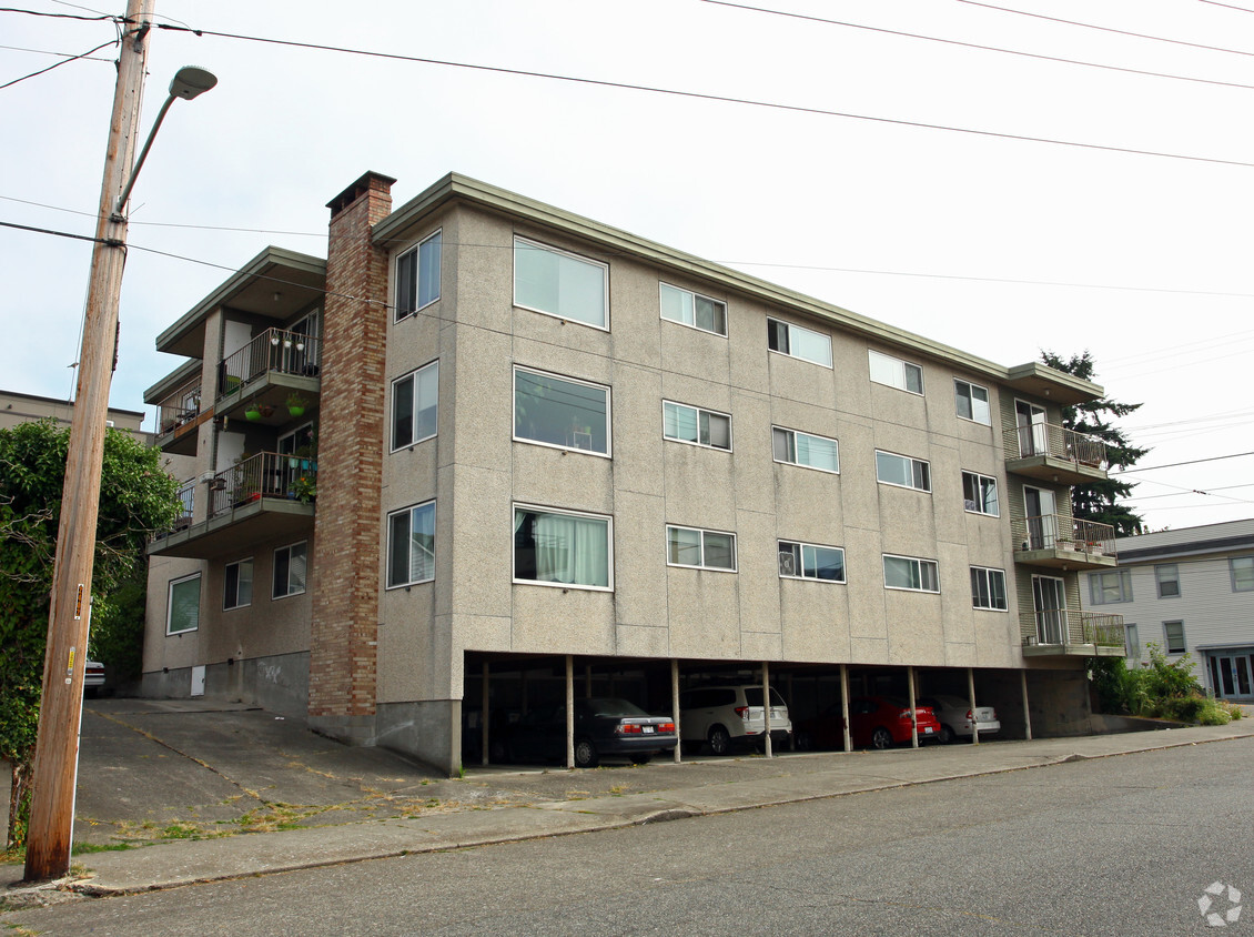 Foto del edificio - Amanda Apartments