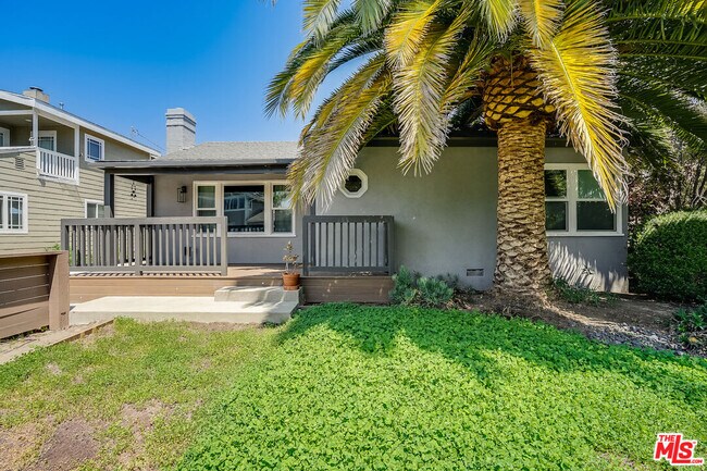 Foto del edificio - 11819 Pacific Ave