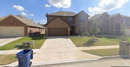 Building Photo - 705 Cypress Hill Dr