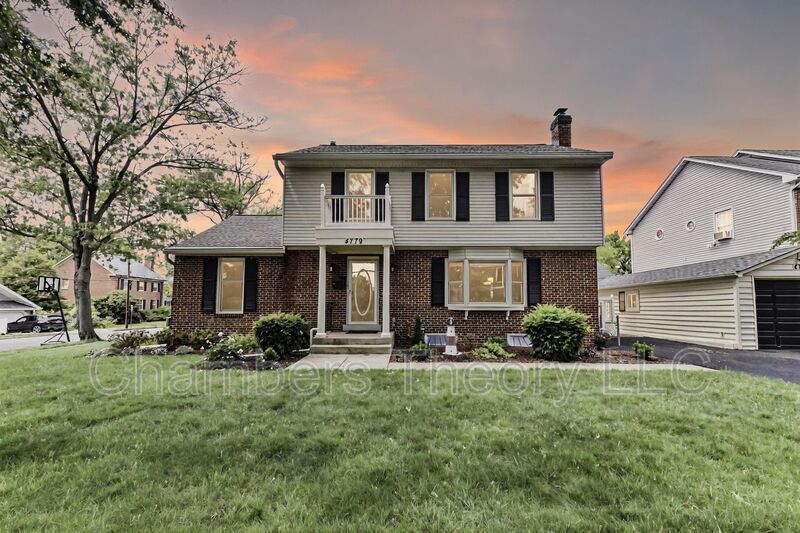Primary Photo - 4779 25th St N