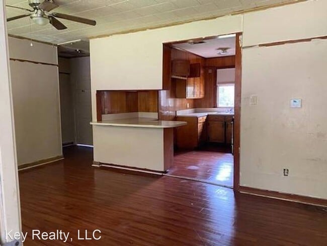 Building Photo - 3 br, 1 bath House - 3016 Asber