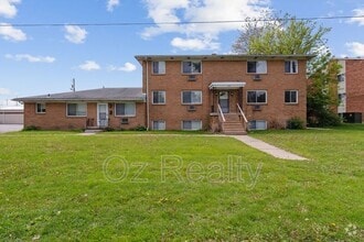 Building Photo - 1733 Christian Ave