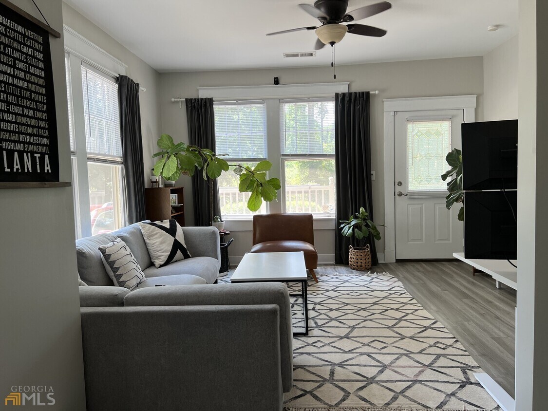 Foto principal - 1442 Woodbine Ave SE