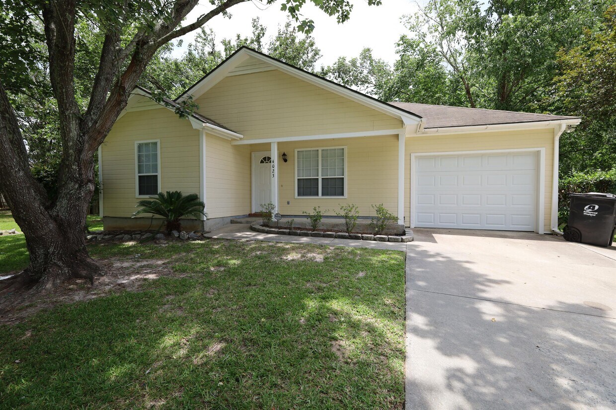 4023 Landeau Cir, Valdosta, GA 31605 House Rental in Valdosta, GA