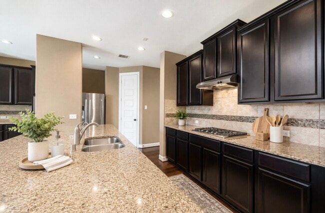 Foto del edificio - 4607 Rockton Hills Ln