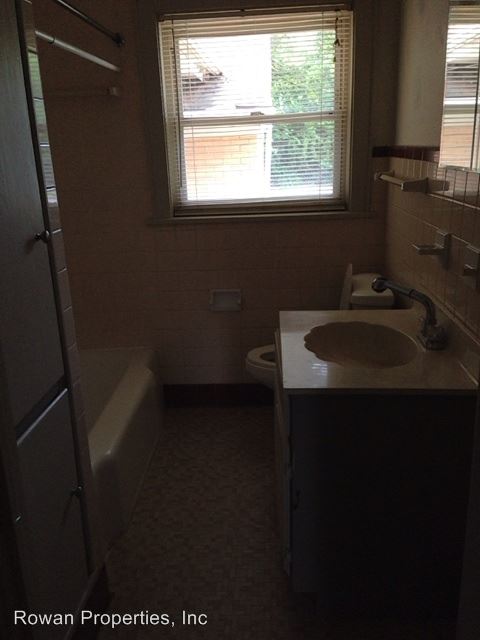 Foto del edificio - 3820 Statesville Blvd
