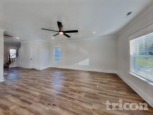 Foto del edificio - 520 Kingwood Ln