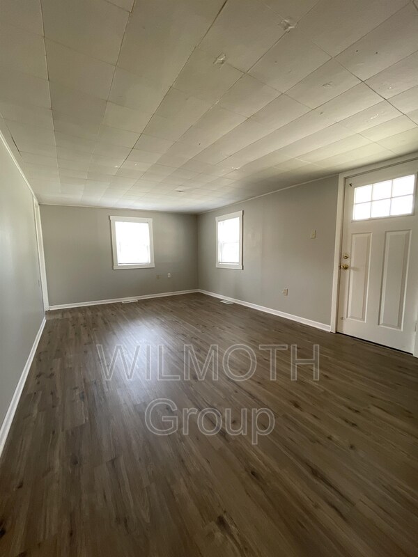 Building Photo - 311 Covington St