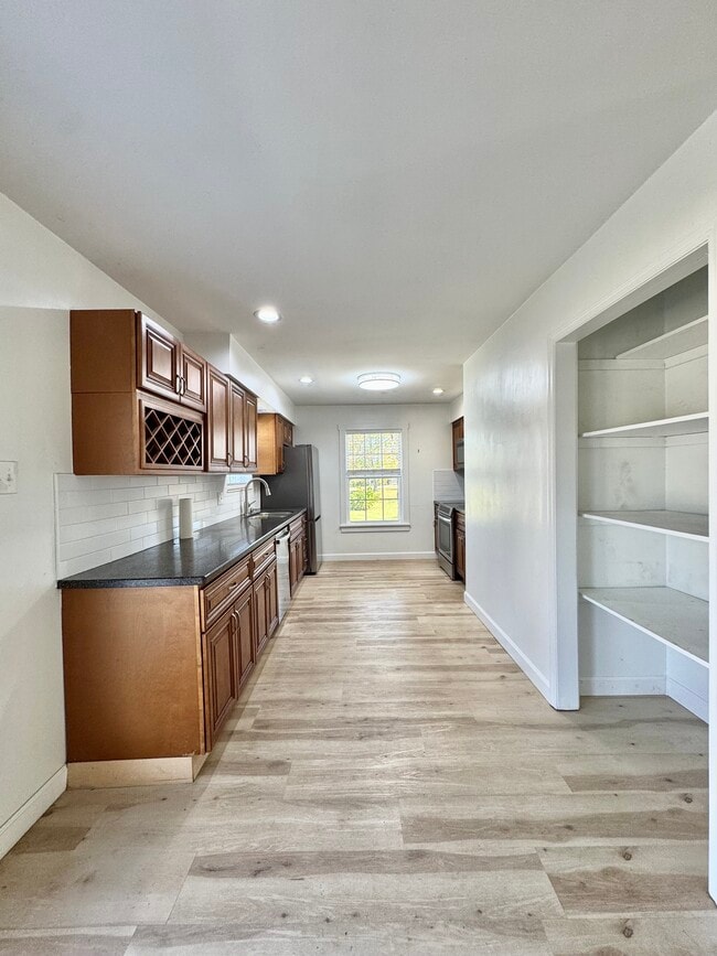 Foto del edificio - 1316 Graycreek Ln