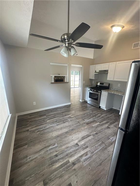 Foto del edificio - 974 Brandon Hill Way
