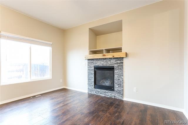 Foto del edificio - 7083 Silverwind Cir