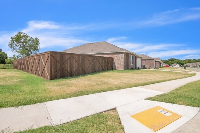 Building Photo - 7522 E 160th Pl S